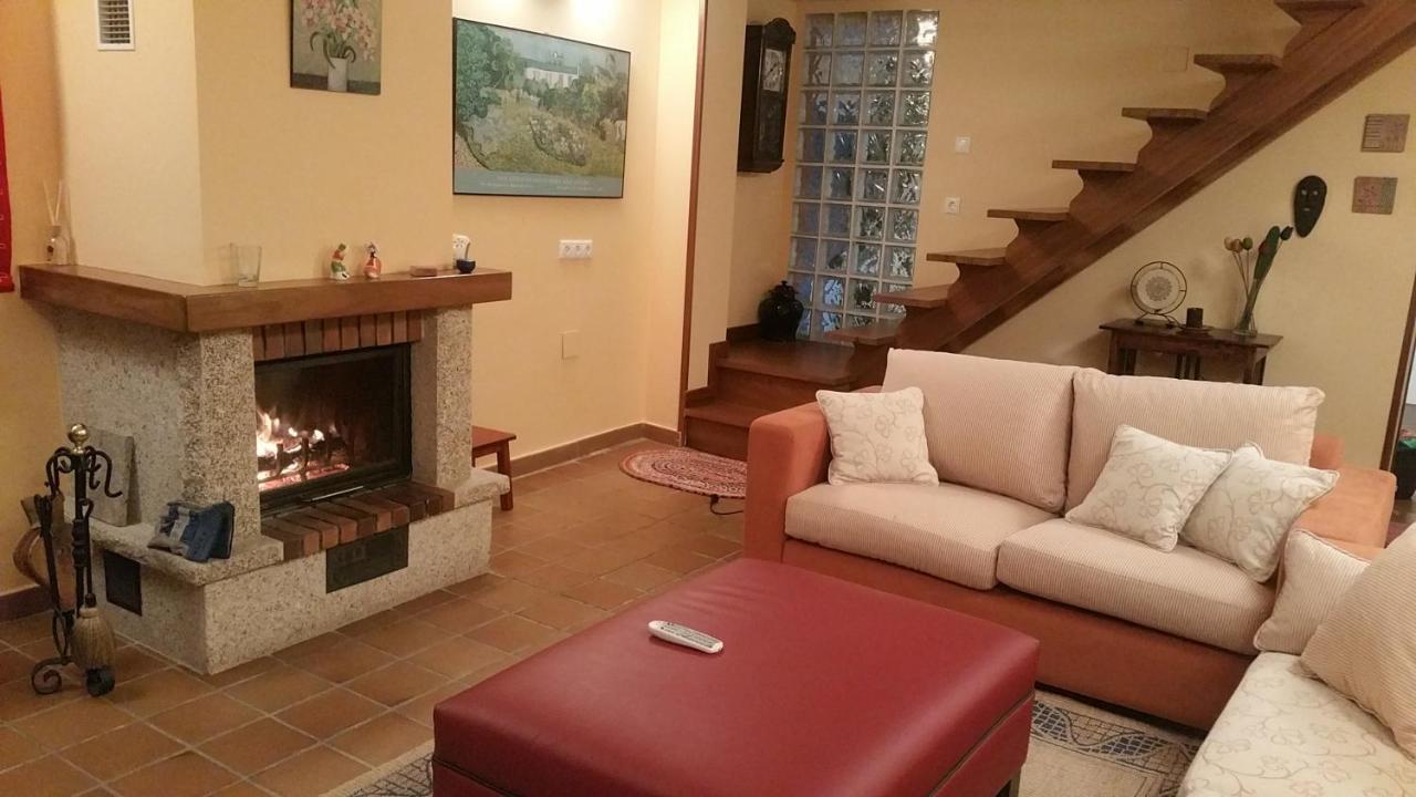 Вілла A Casa Do Buxo Nogueira De Ramuin Екстер'єр фото