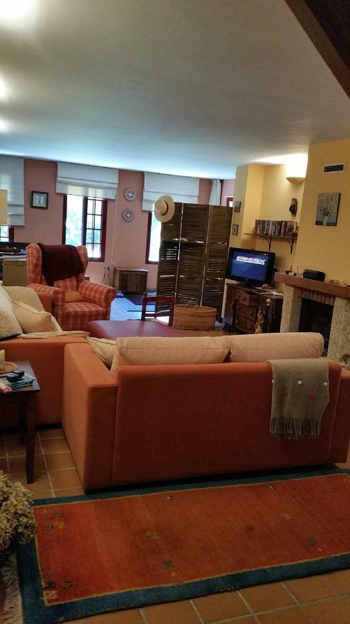 Вілла A Casa Do Buxo Nogueira De Ramuin Екстер'єр фото